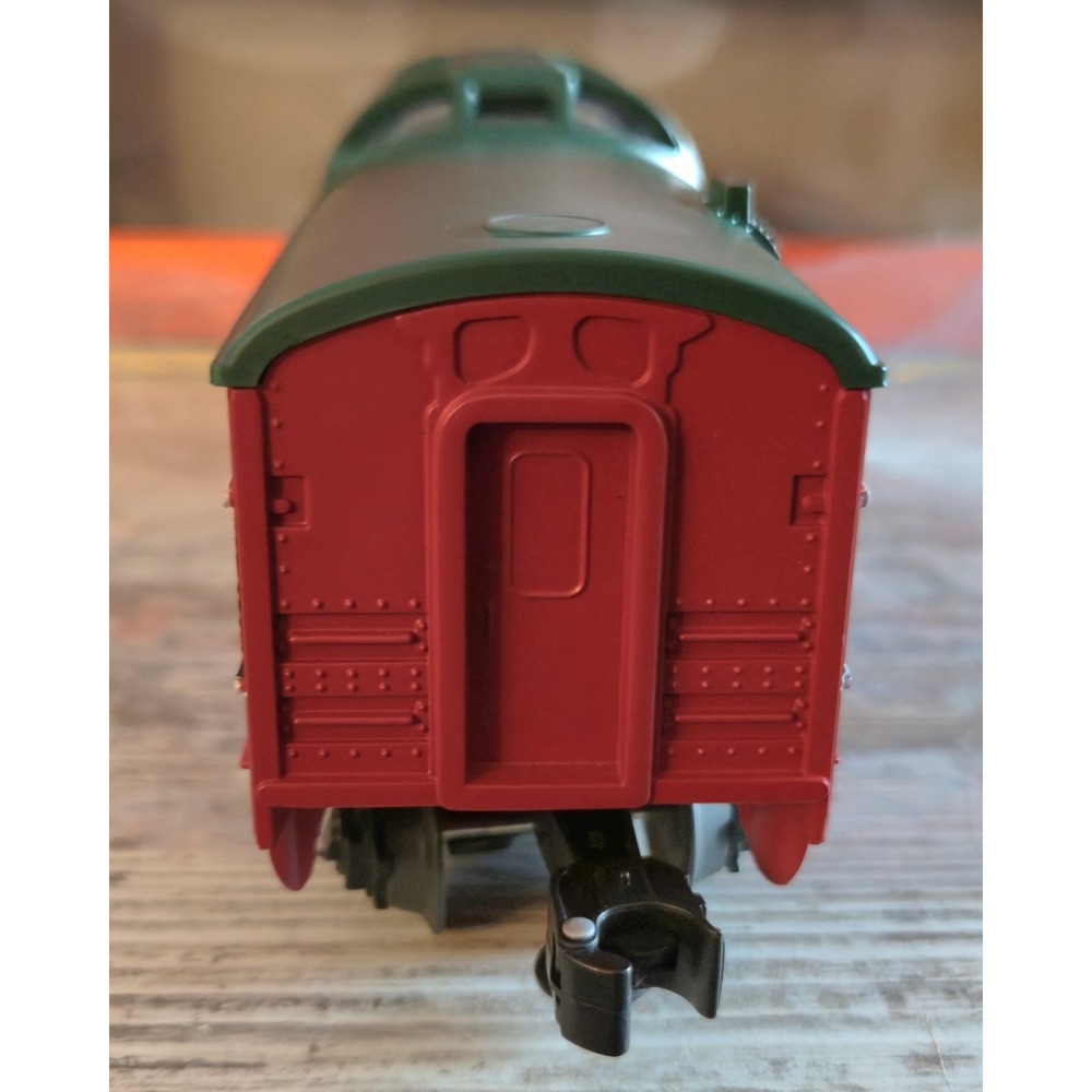 Lionel 6-25196 North Pole Central Vista Dome Vixen Passenger Car O Gauge - NIB - Picture 10 of 16